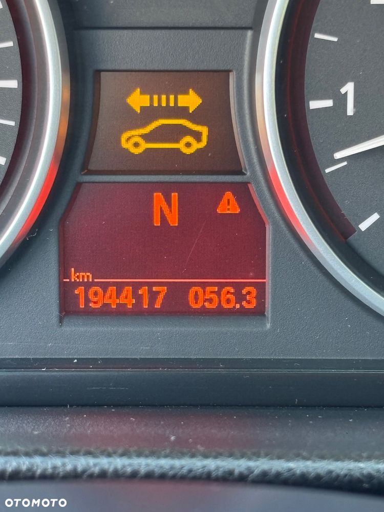 BMW Seria 3 325xi - 3