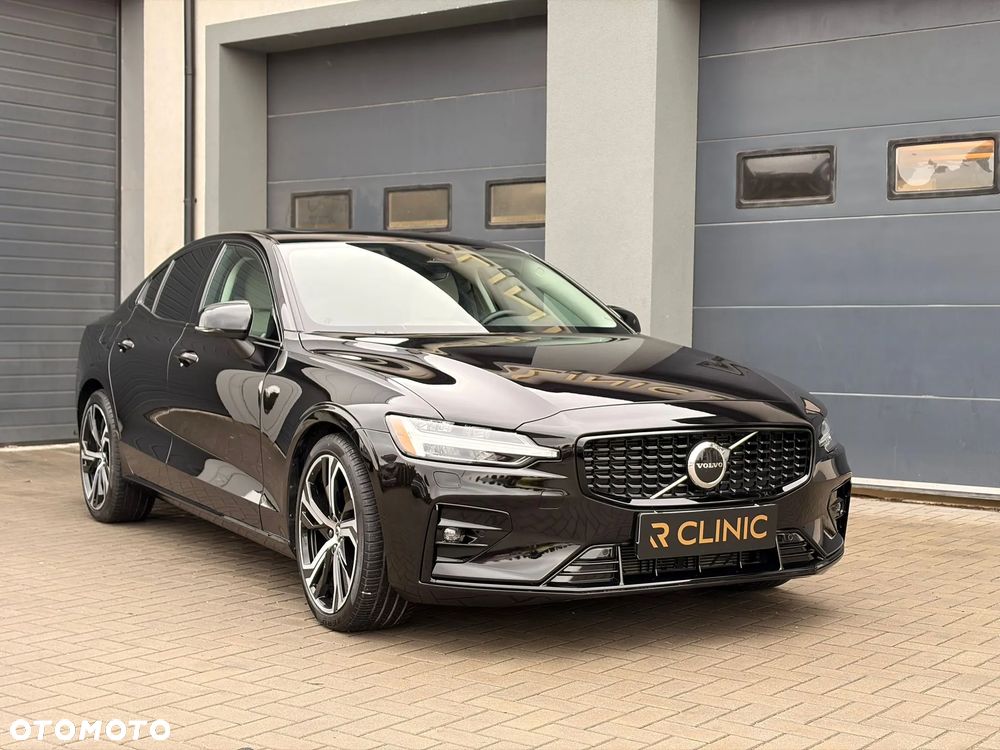 Volvo S60 - 1