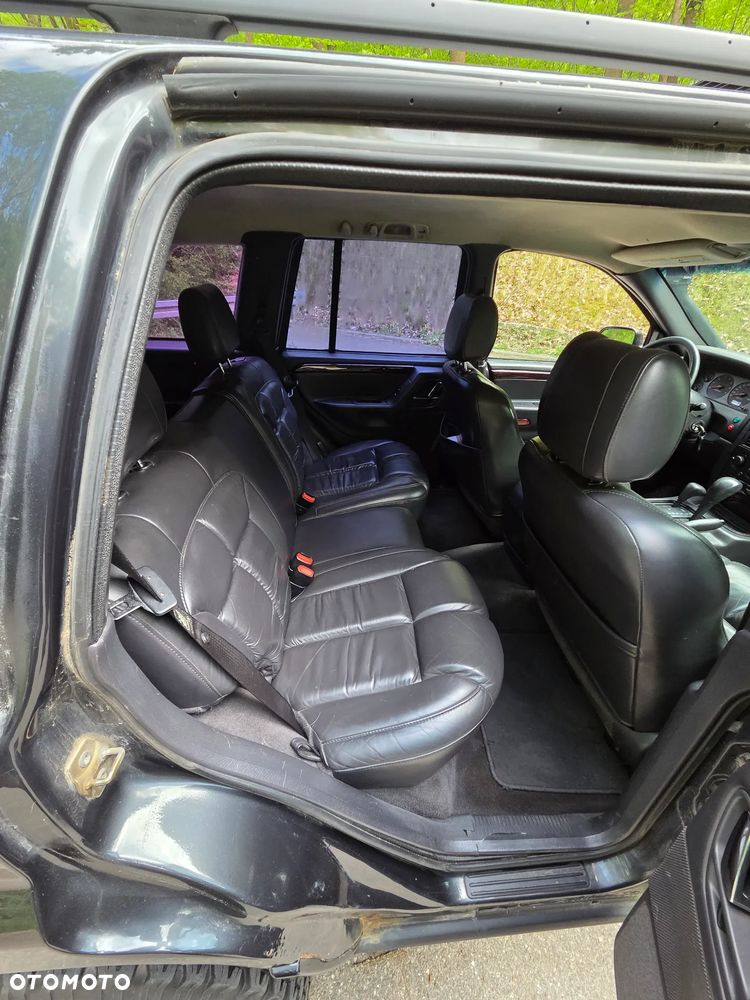 Jeep Grand Cherokee - 13