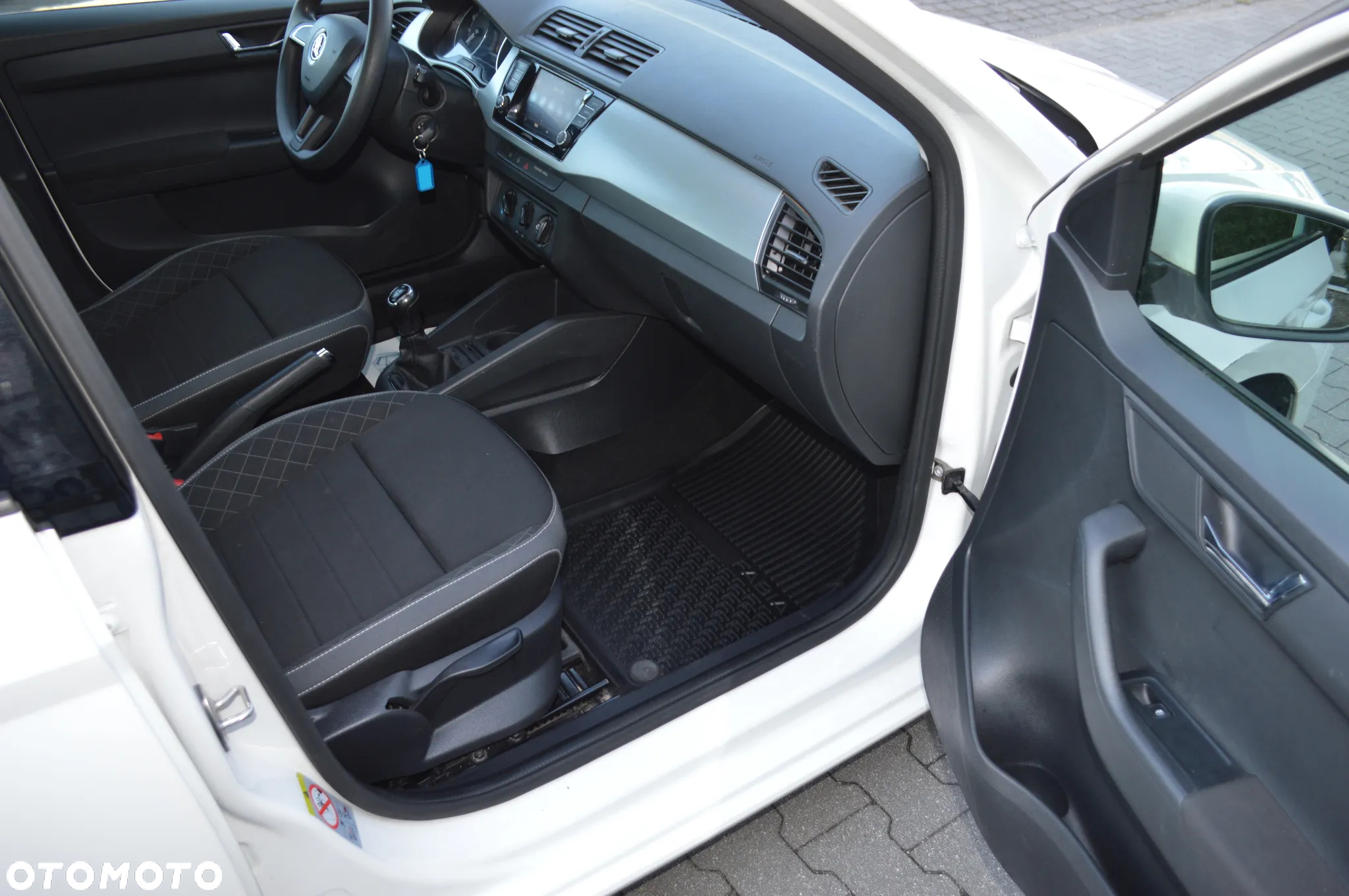 Skoda Fabia 1.0 Ambition - 12