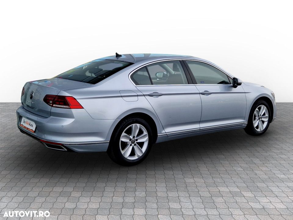 Volkswagen Passat 1.5 TSI ACT DSG Highline - 8