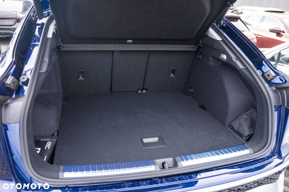 Audi Q3 Sportback - 9