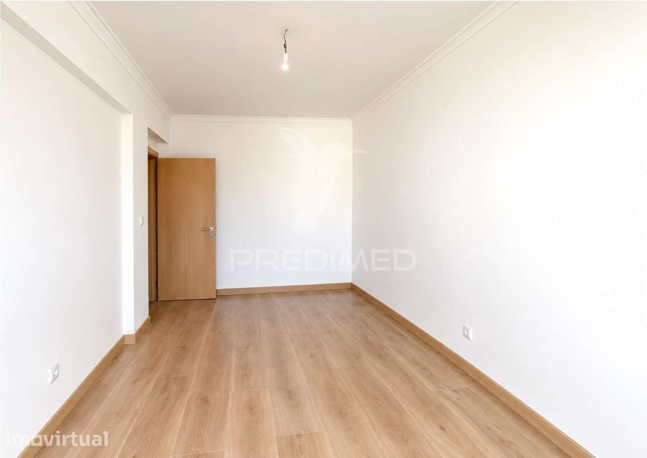 Torre da Marinha T2 C/ Garagem - Grande imagem: 5/40