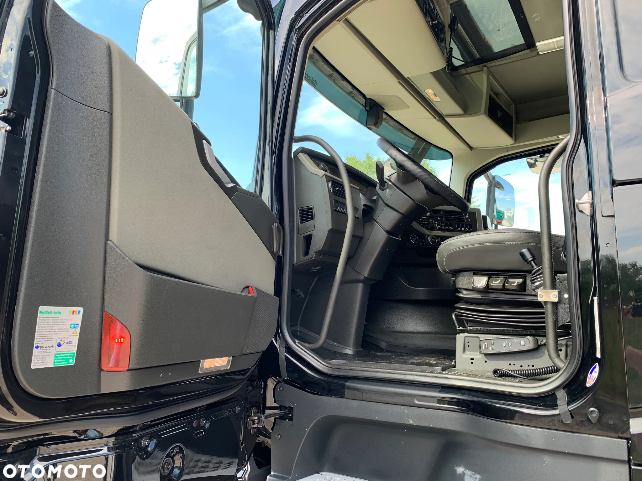 Volvo FH 540, 6x4, DMC 60T, - 27