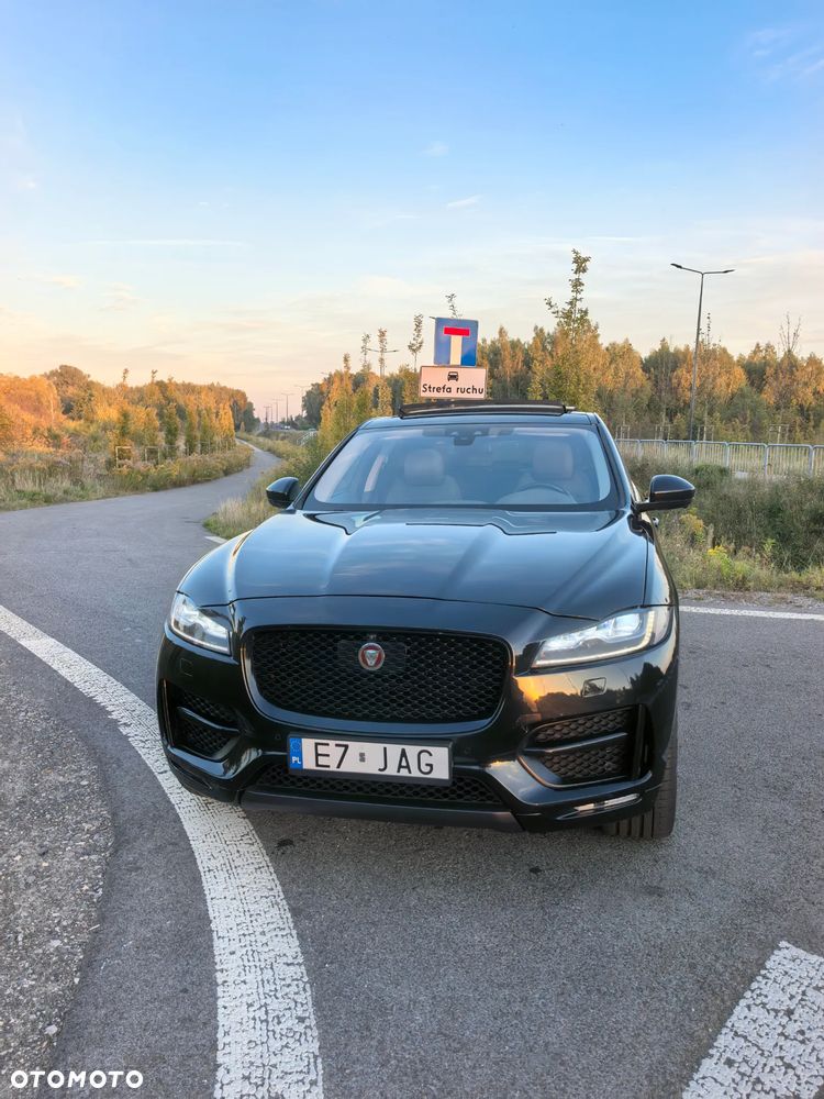 Jaguar F-Pace 2017 photo 4