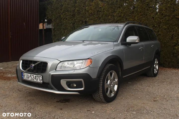 Volvo XC 70 3.2 AWD Momentum - 8