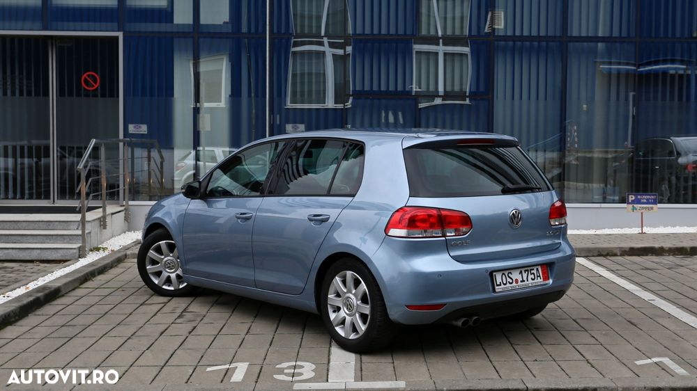 VOLKSWAGEN Golf 2010 — imagine 9