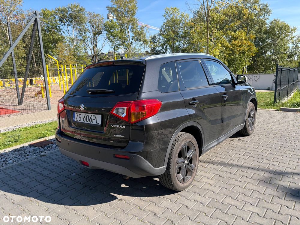 Suzuki Vitara 1.4 Boosterjet Premium 4WD - 23