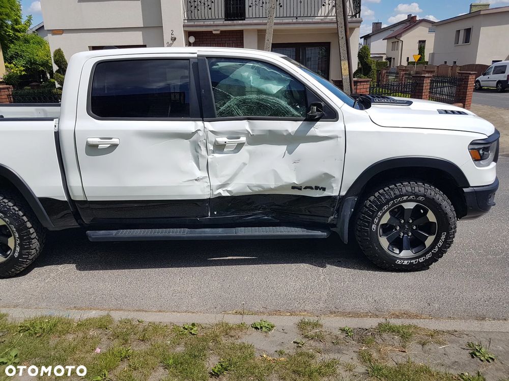 RAM 1500 5.7 Crew Cab Rebel - 10