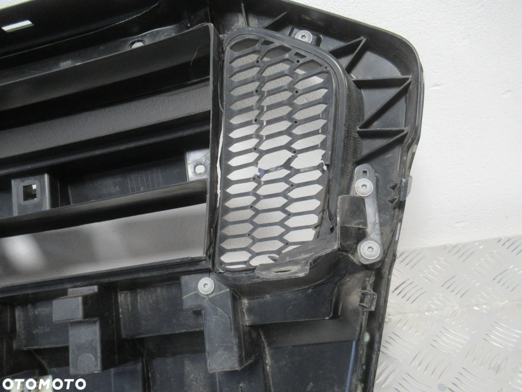 GRILL GRIL ATRAPA FORD RANGER V 5 LIFT 2015-2019 - 22