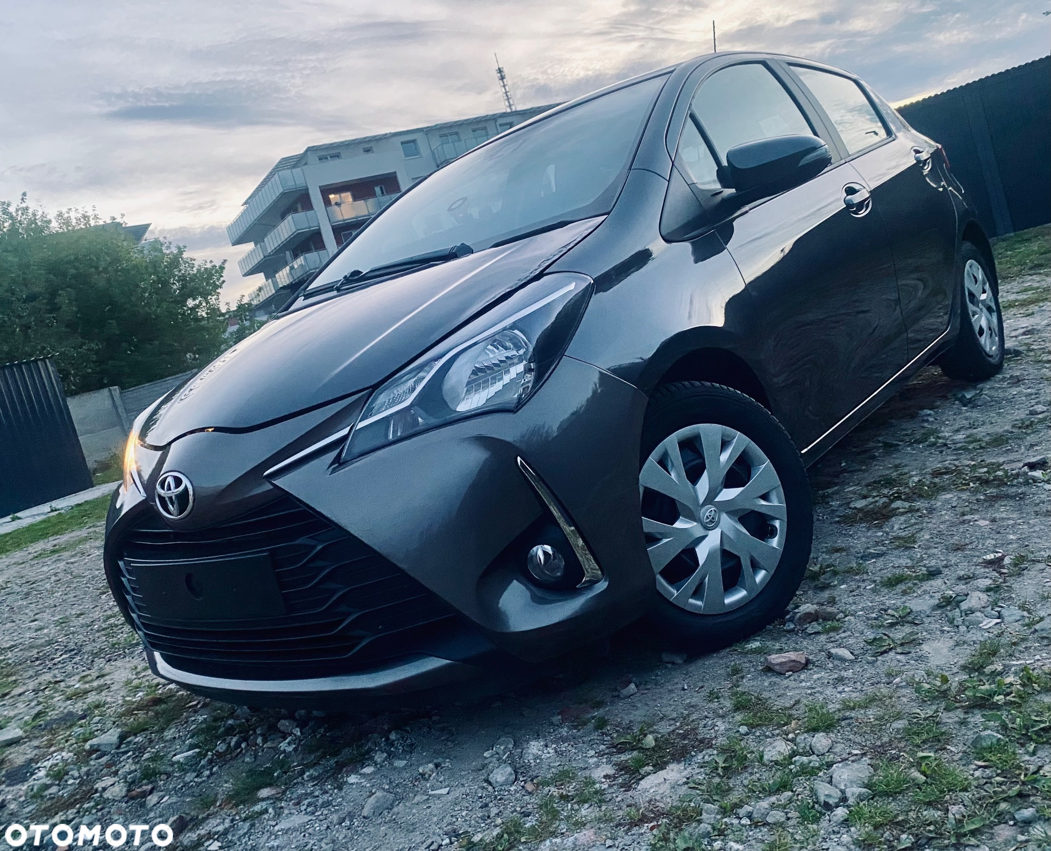 Toyota Yaris - 21