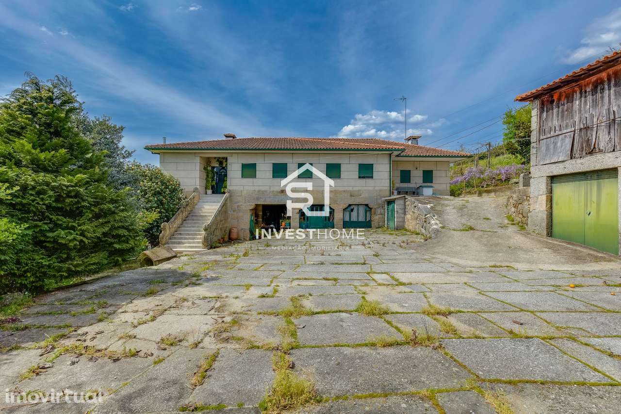 Quinta c/ 17.000m2 | 1 Moradia T4 | 6 Moradias em Ruína | Investidores - Grande imagem: 2/47