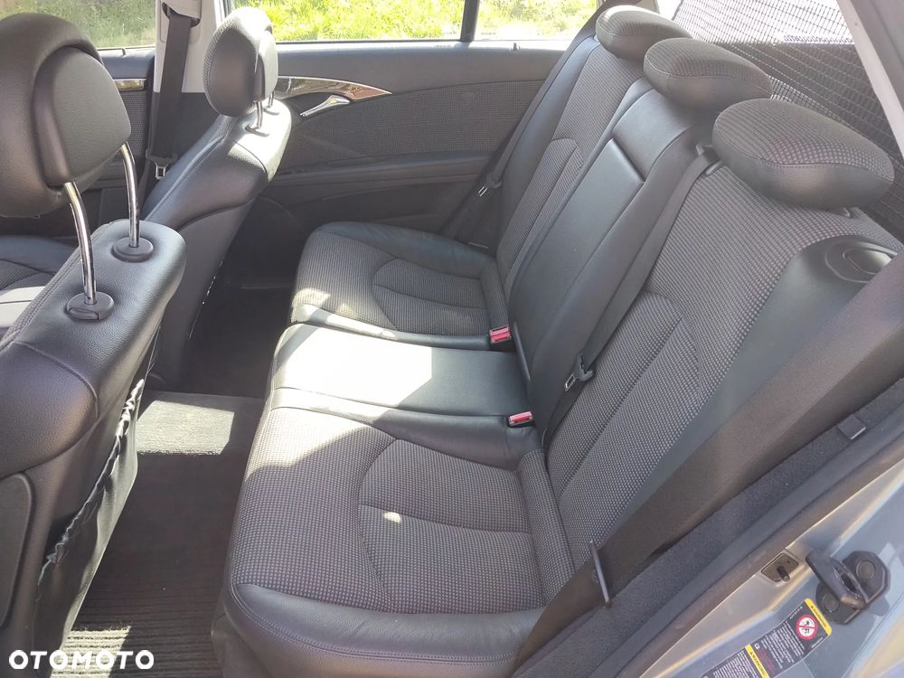 Mercedes-Benz Klasa E 280 CDI Avantgarde DPF - 19