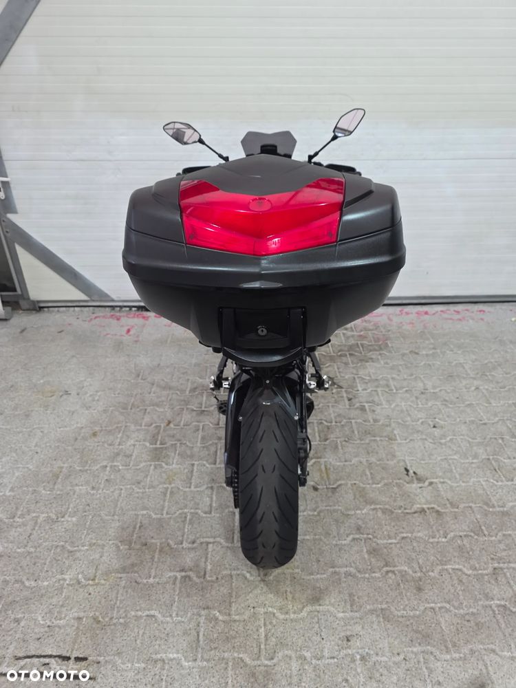 Yamaha MT - 30