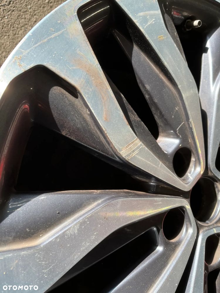 Felga Renault 7,5 x 18 ET 46 5x114,3 403005820R 1szt. - 2