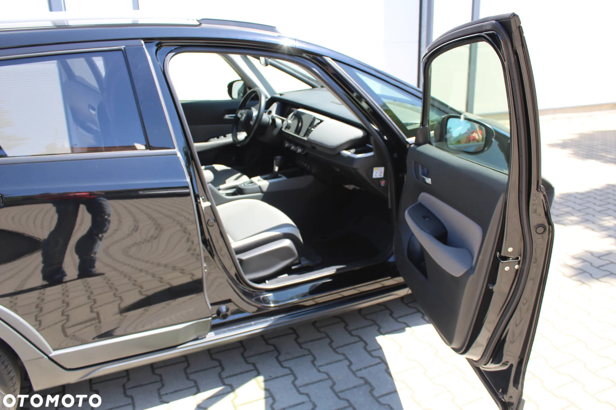 Honda Jazz 1.5 i-MMD Executive Crosstar (Czarny Dach) - 17