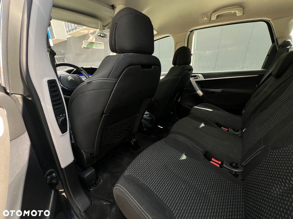 Citroën C4 Picasso - 8