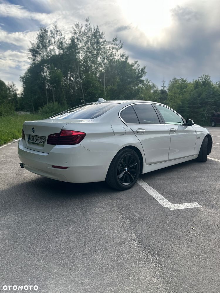 BMW Seria 5 520d xDrive Modern Line - 13
