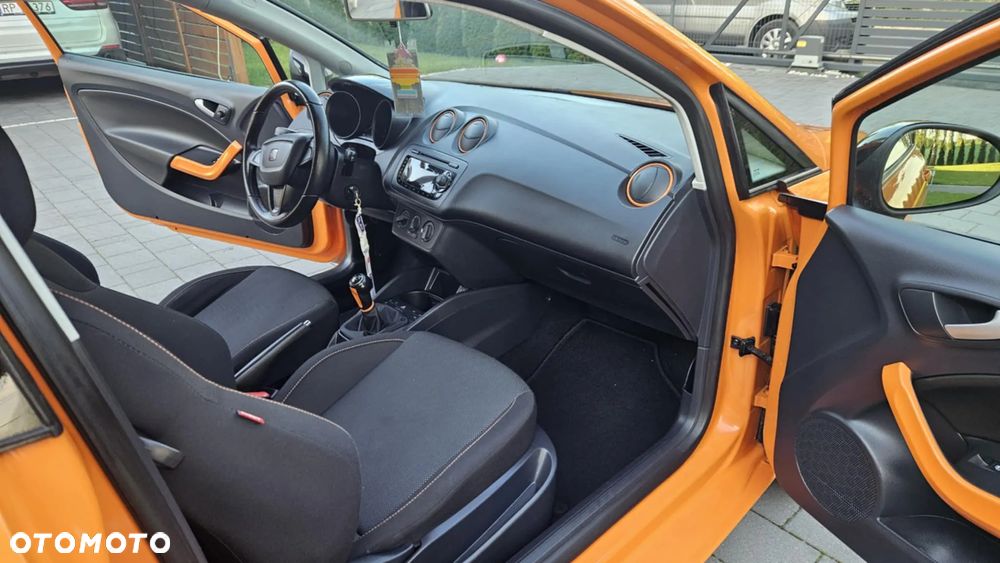 Seat Ibiza SC 1.4 16V Style - 10