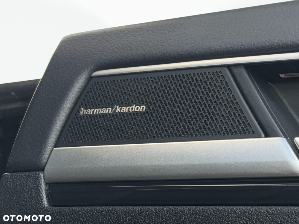 Volkswagen Arteon 2.0 TSI 4Motion R DSG - 17