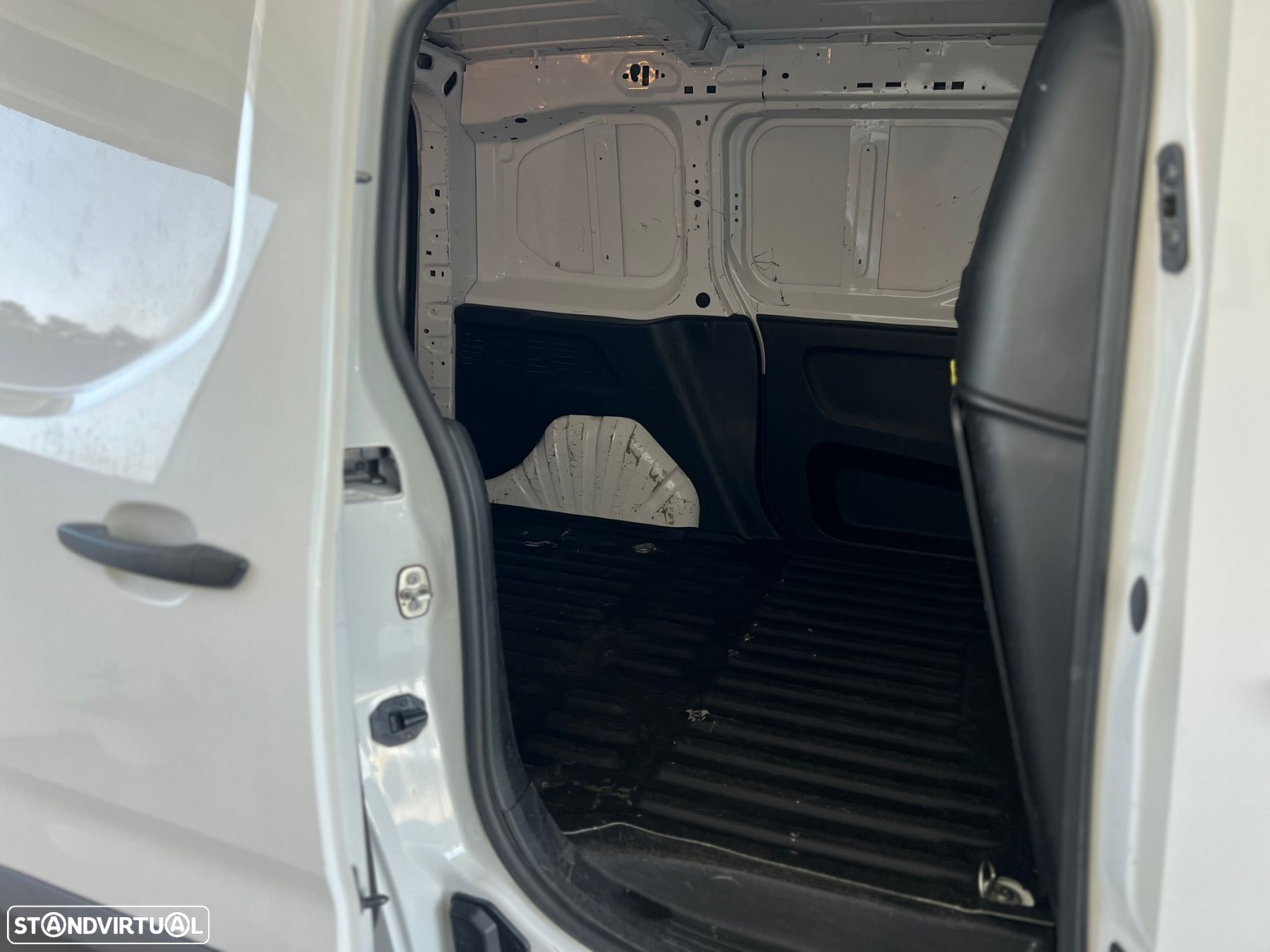 Opel Combo Cargo 1.5 CDTi L1H1 Enjoy - 19