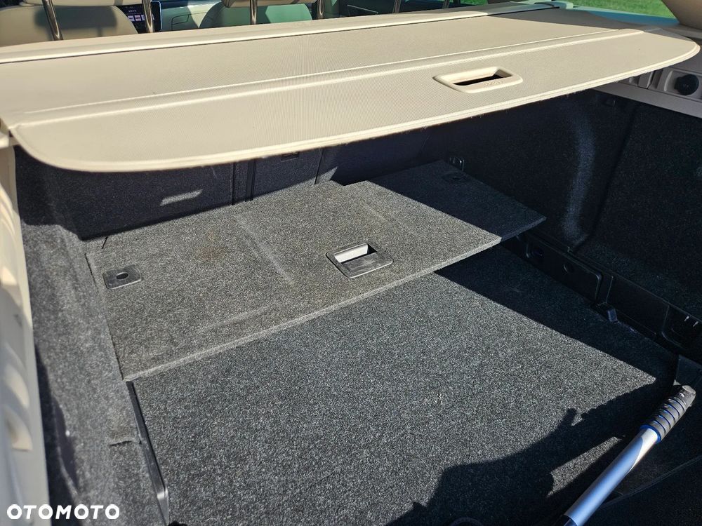 Skoda Superb 2.0 TDI DSG Premium Edition - 15