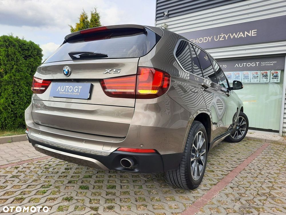 BMW X5 xDrive25d - 38