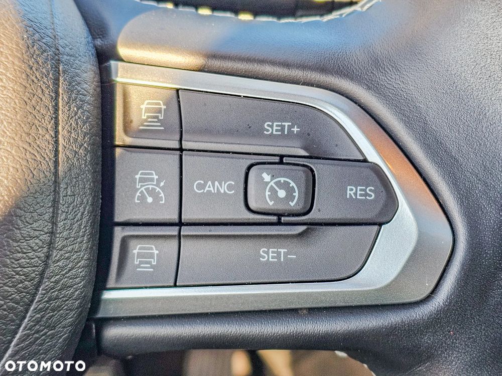 Jeep Compass - 21