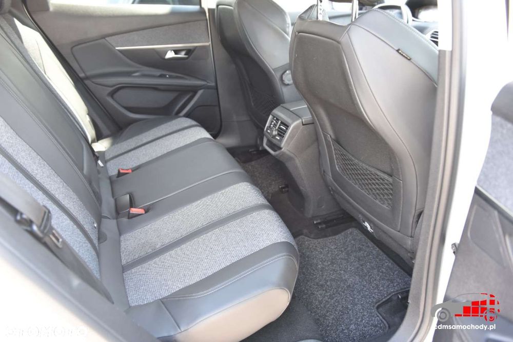 Peugeot 3008 - 20