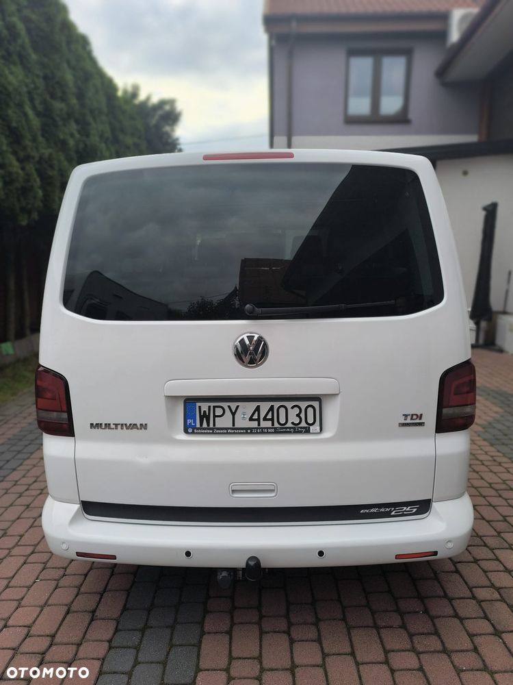 Volkswagen Multivan - 4