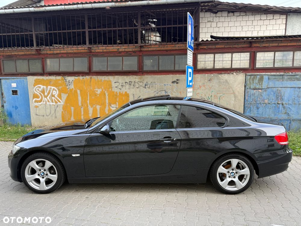 BMW Seria 3 320i - 2