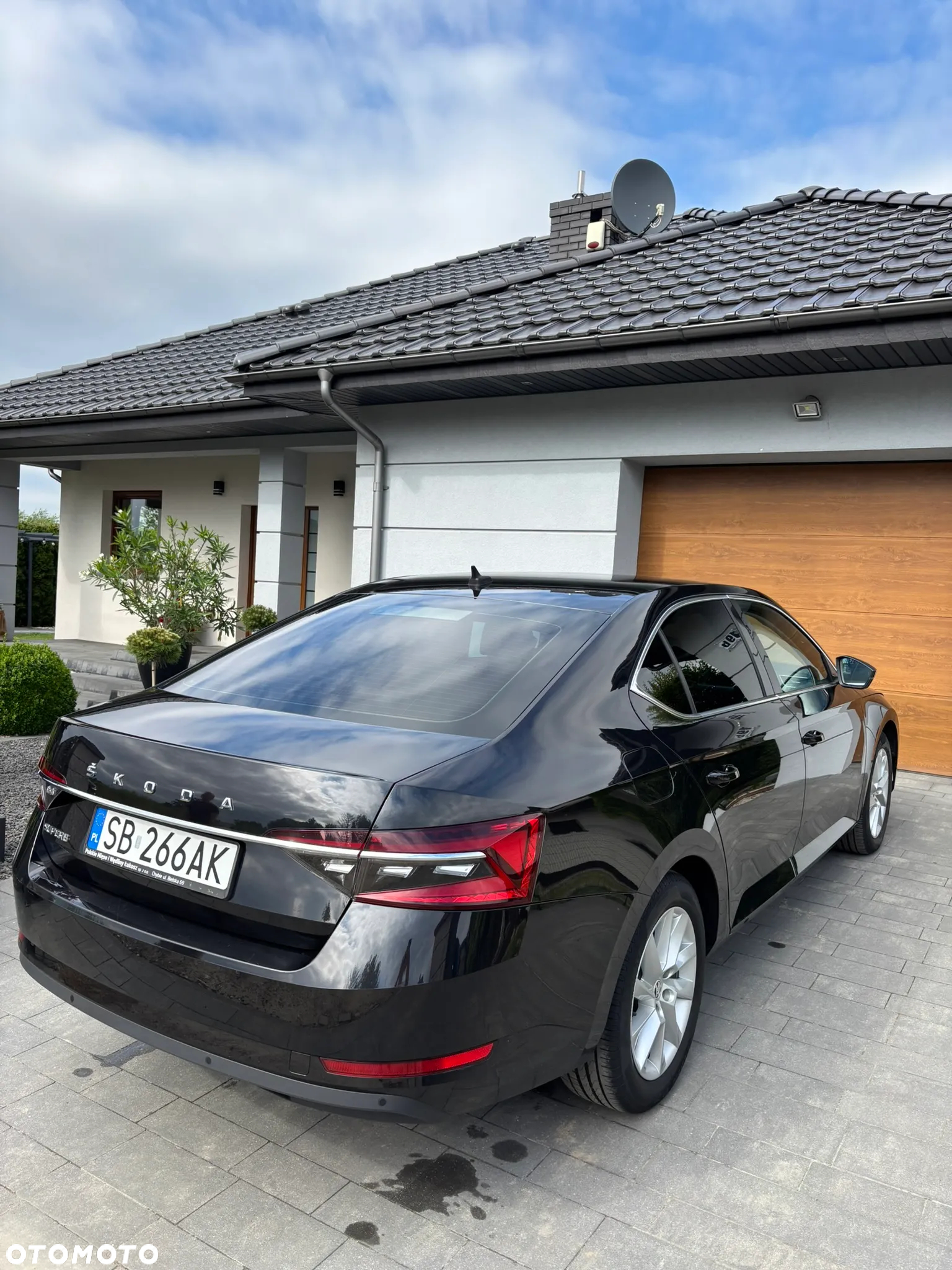 Skoda Superb 2.0 TSI Ambition DSG - 16