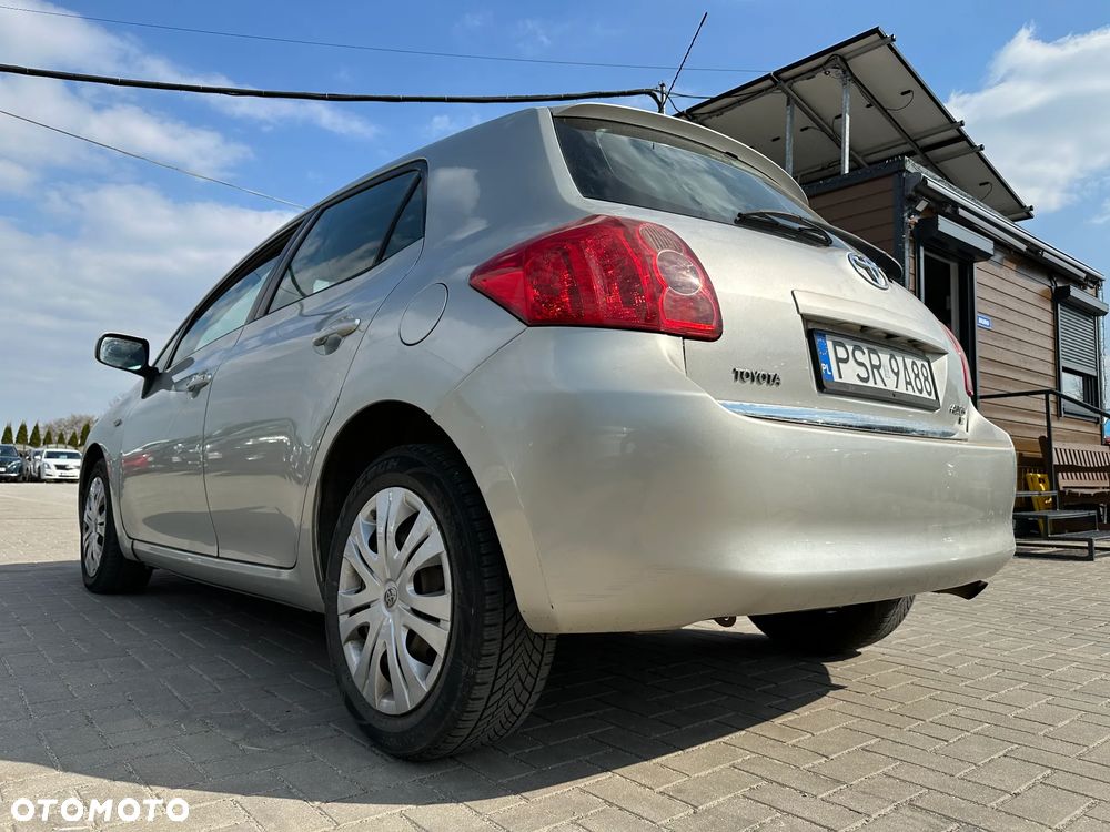Toyota Auris - 27