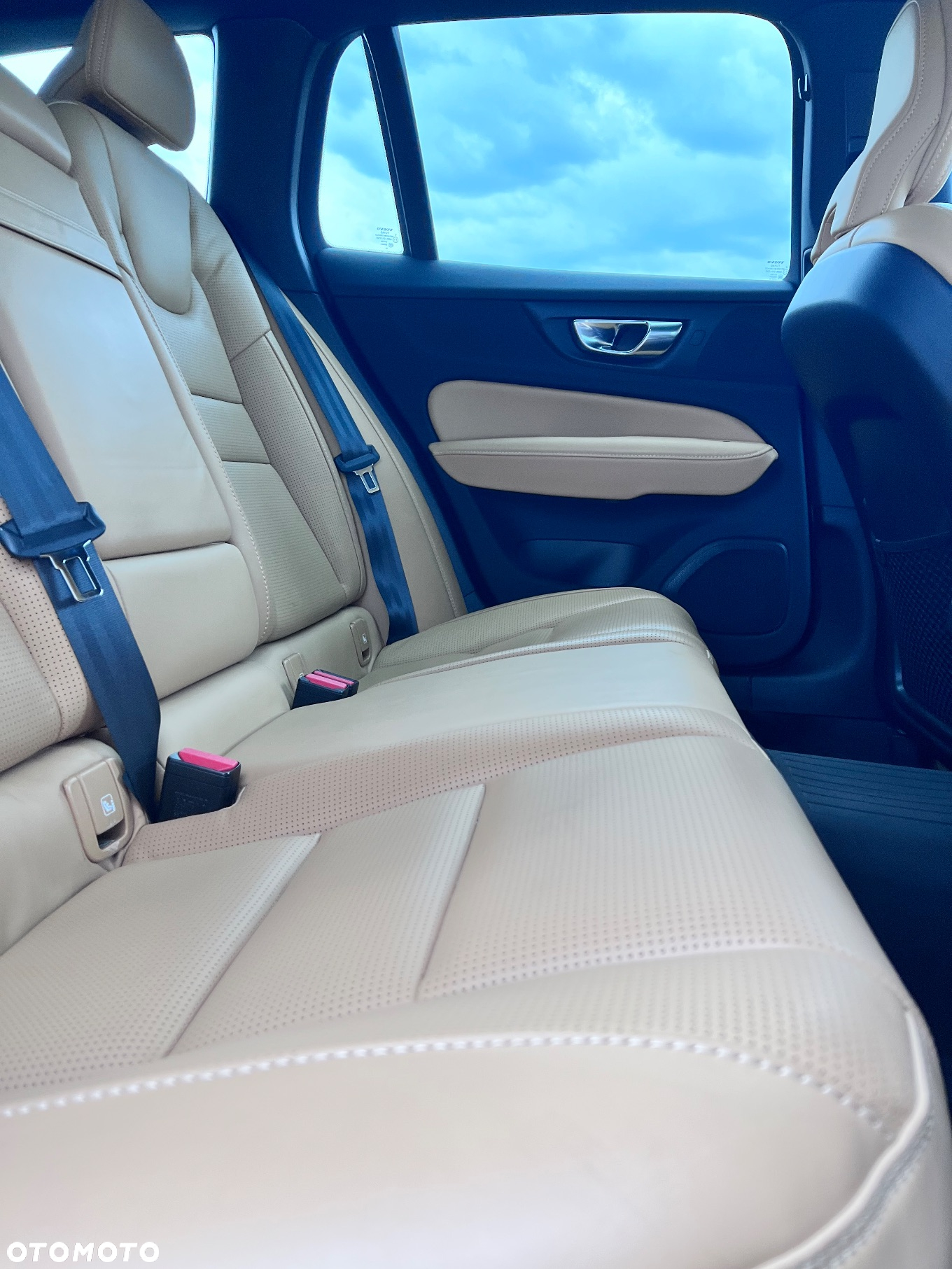 Volvo V60 - 11