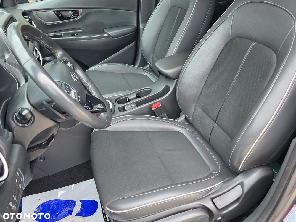 Hyundai Kona - 21