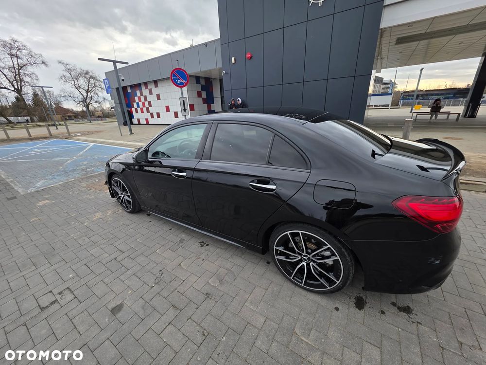 Mercedes-Benz Klasa A 35 AMG 4-Matic 7G-DCT - 7