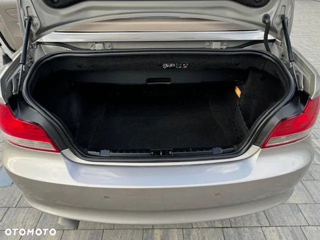 BMW Seria 1 120d Cabrio - 26