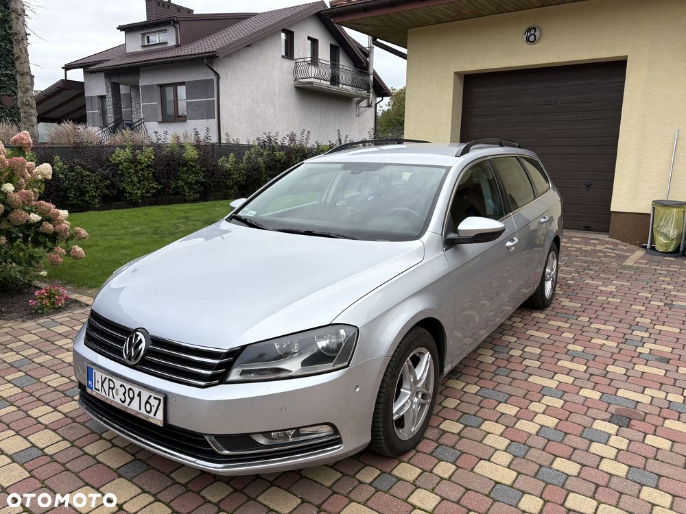 Volkswagen Passat 2.0 TDI DPF Highline - 4