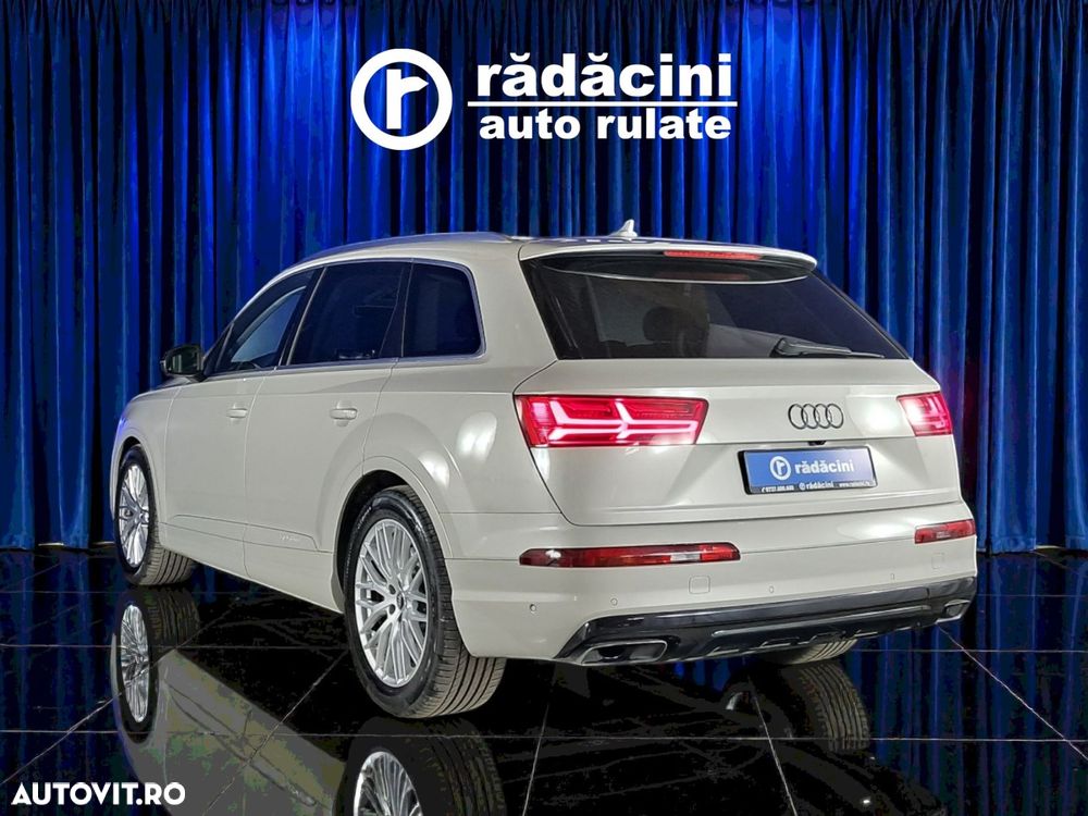 Audi Q7 - 3