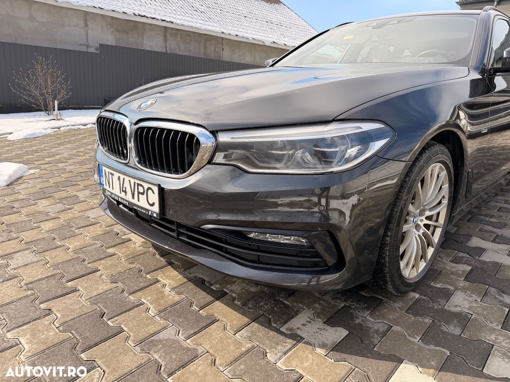 BMW Seria 5 520d xDrive AT - 8