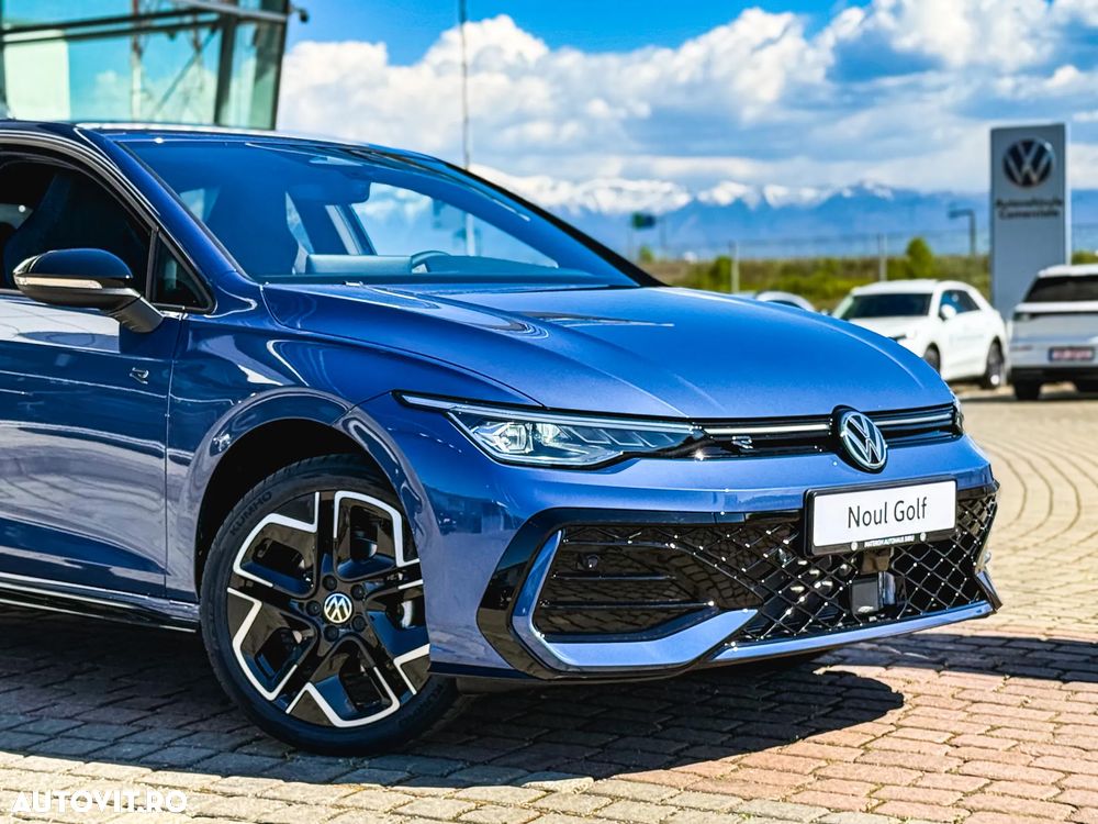 Volkswagen Golf 1.5 eTSI MHEV 150CP DSG R-Line - 38