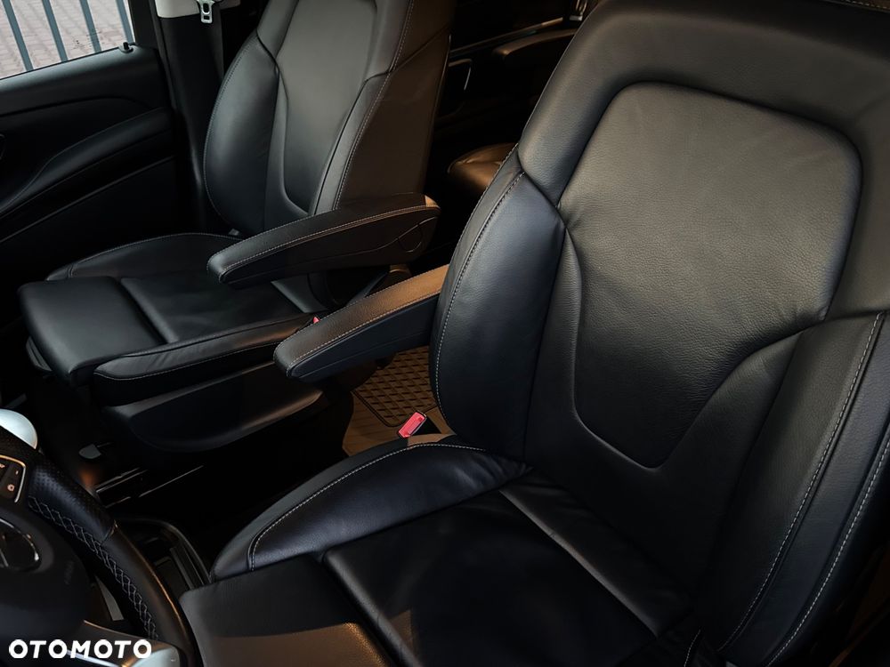 Mercedes-Benz Klasa V 300 d Avantgarde 9G-Tronic (d³ugi) - 20