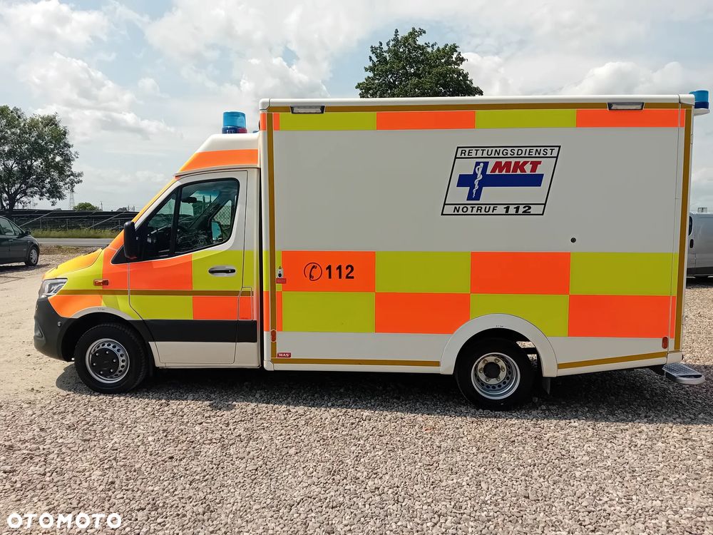 Mercedes-Benz Sprinter - 8