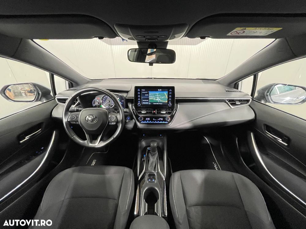 Toyota Corolla - 7