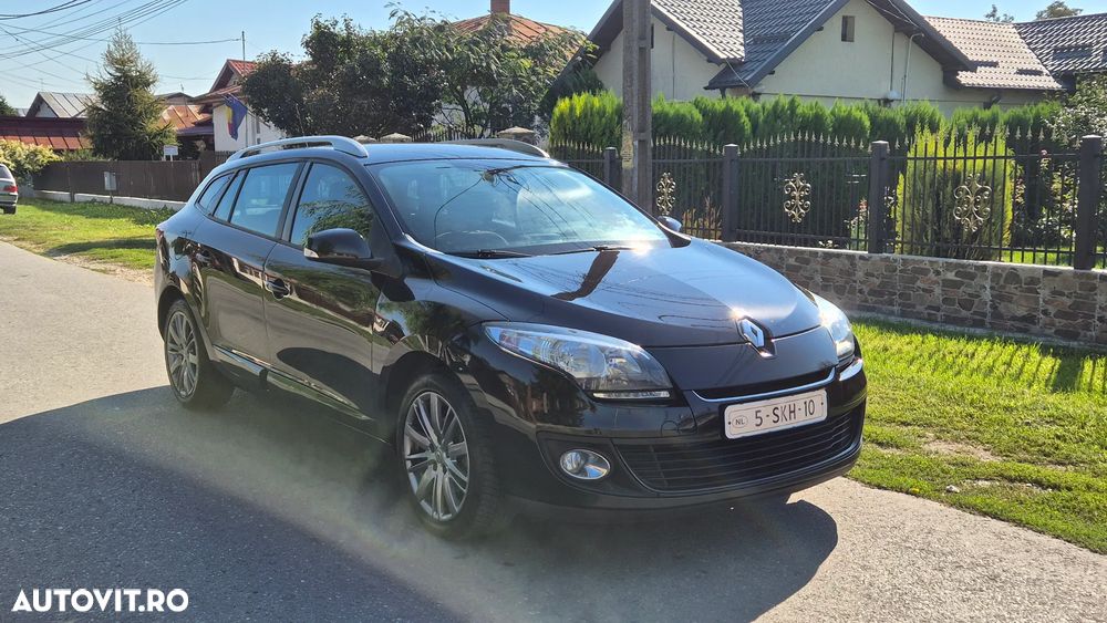 Renault Megane 2014 photo 2