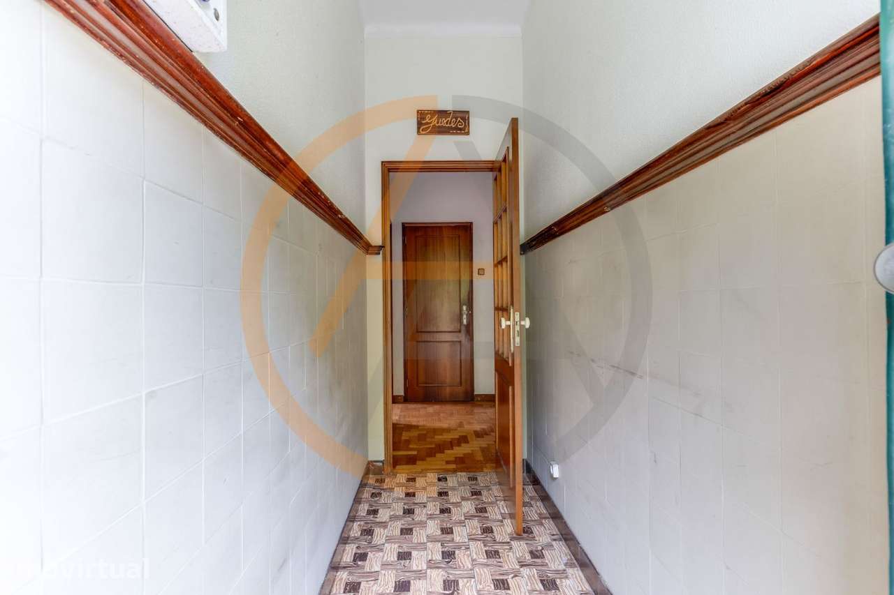 Andar Moradia T2 | Lordelo do Ouro - Grande imagem: 3/34