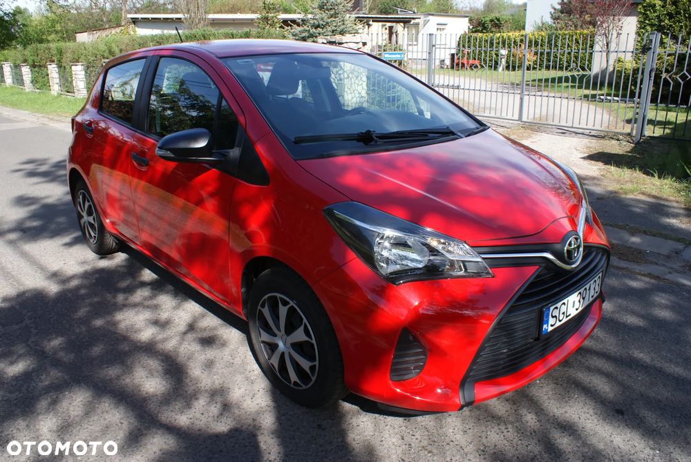 Toyota Yaris - 16