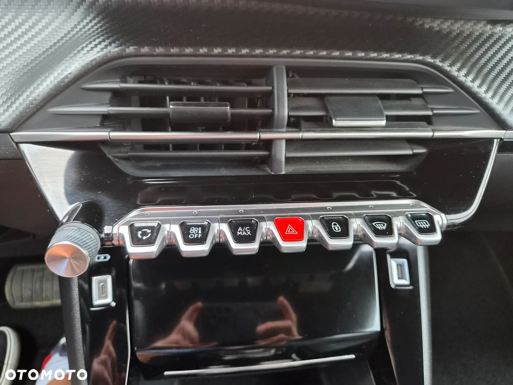 Peugeot 2008 PureTech 130 EAT8 Allure Pack - 35