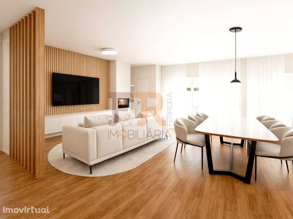 ESPETACULAR MORADIA TÉRREA T4 COM PISCINA E JARDIM EM FERNÃO FERRO - Grande imagem: 3/26