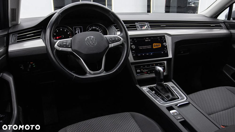 Volkswagen Passat Variant 1.5 TSI EVO Essence DSG - 12